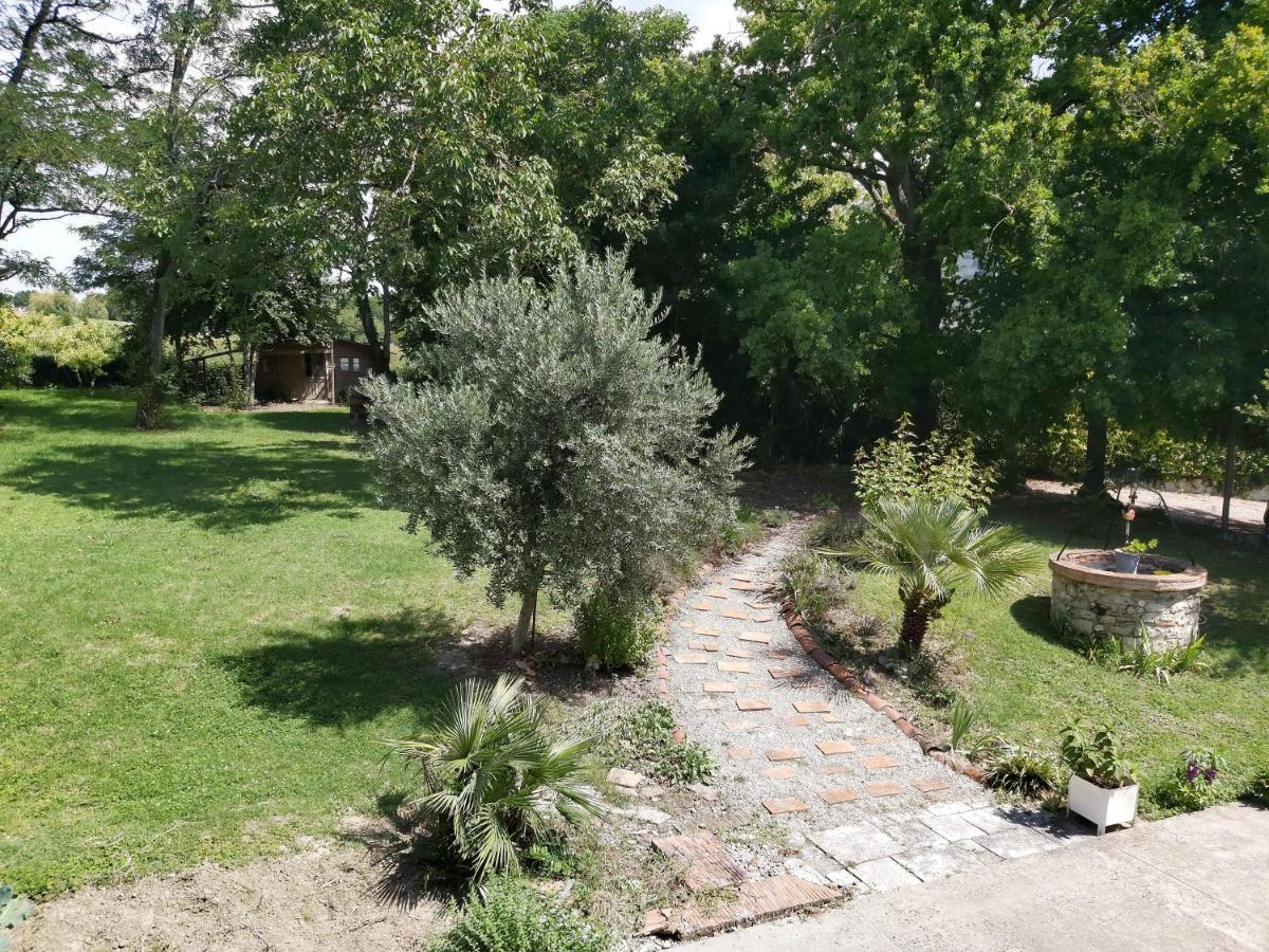 Francescas O Nature Cheris Mes Voeux Avant Qu'Ils S'Enfuient מראה חיצוני תמונה